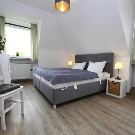 Ferienwohnung, Tating